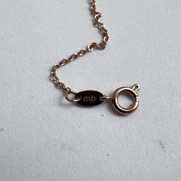 ✨Stunning Rare Maya Brenner Delicate Gold Tone LOVE Bracelet✨ - Picture 12 of 16